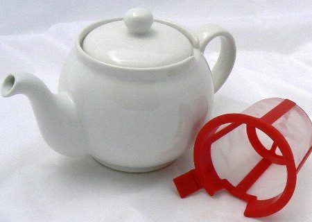 Chatsford Strainer Teapot White (4 cup), Strainer Included For Sale