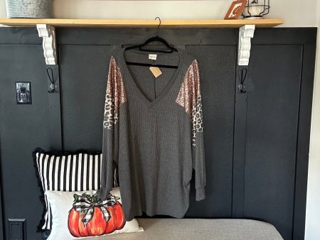 Gray Waffle Sequin Top For Sale